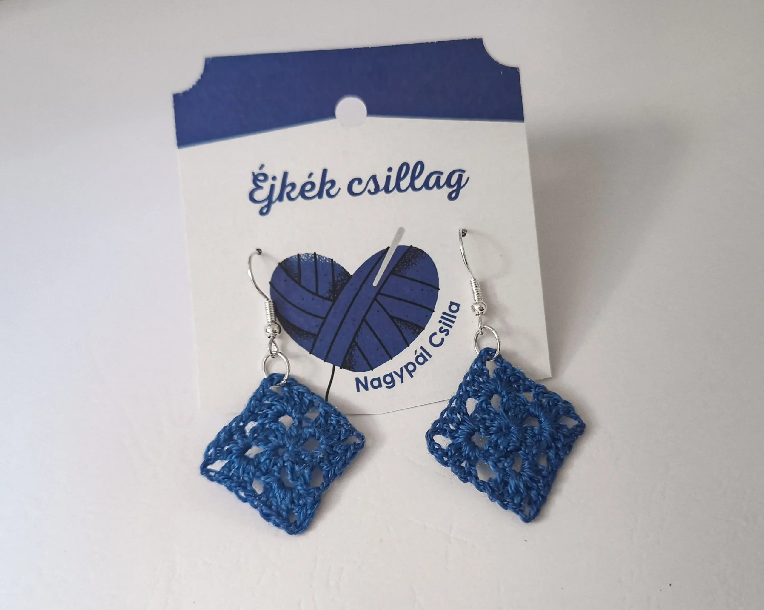 Horgolt fülbevaló - Éjkék csillag